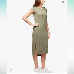 Jessica Simpson T-shirt midi dress